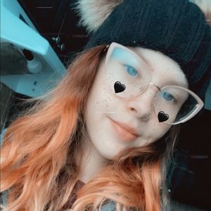 Meet your Posher, Juliette